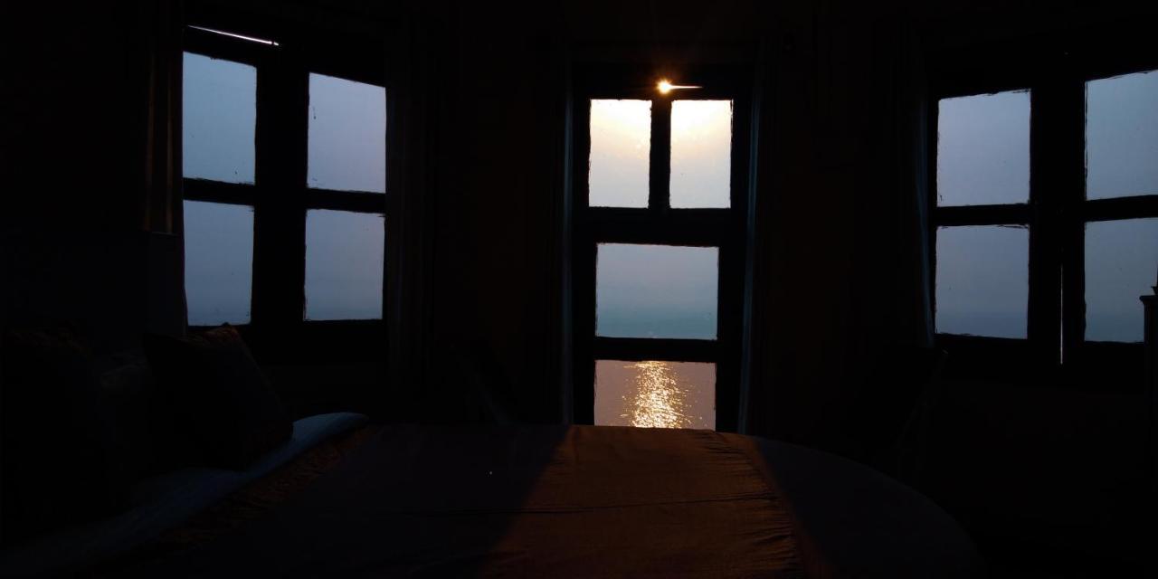 Dwivedi Hotels Hotel Elena Varanasi Exterior foto